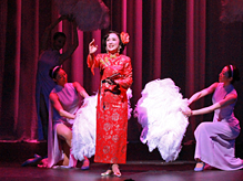 『ミュージカル李香蘭』の最終舞台稽古が行われました