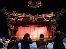 『オペラ座の怪人』札幌公演の舞台仕込みが始まっています！