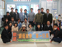 『桃次郎の冒険』のカンパニーが、徳之島で「美しい日本語の話し方教室」を実施いたしました
