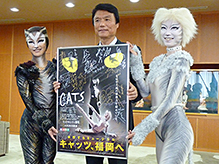 福岡県出身『キャッツ』出演俳優が、小川知事を表敬訪問しました！