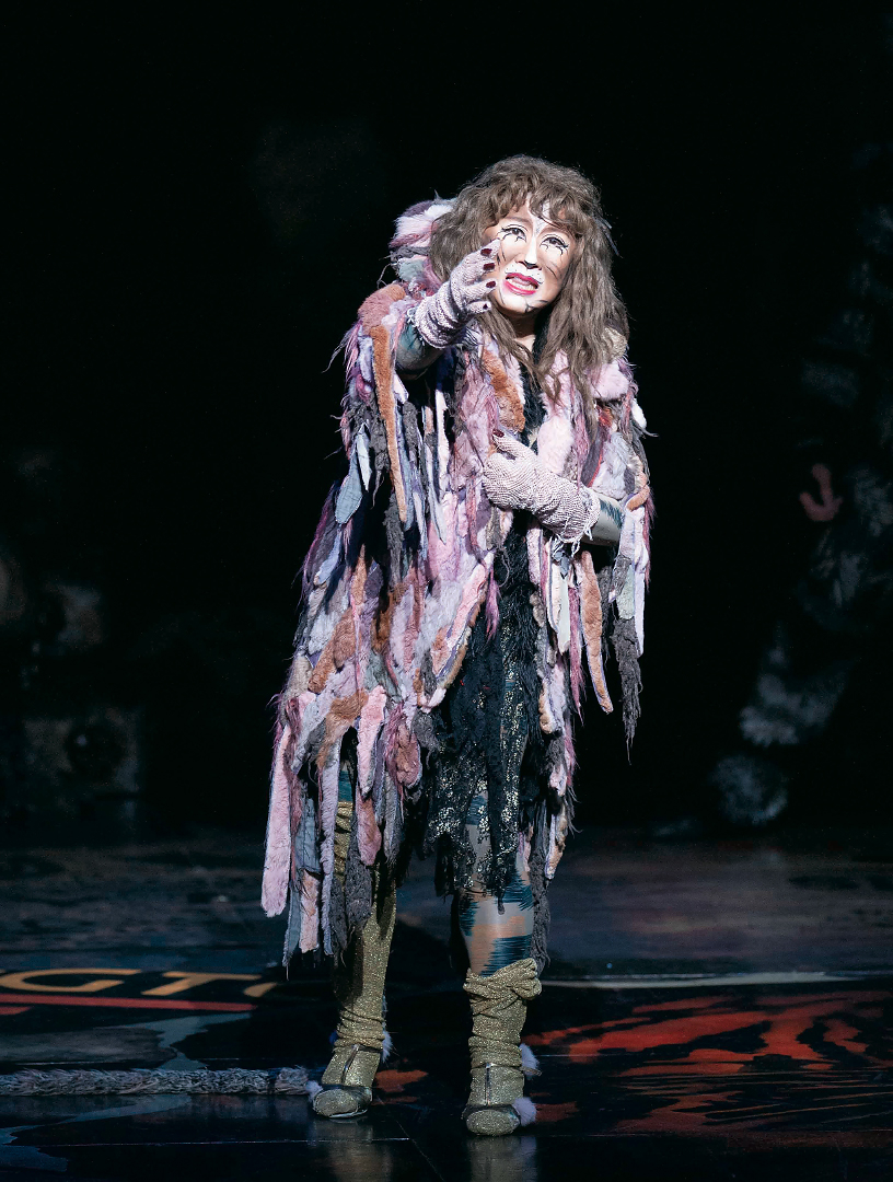 『キャッツ』グリザベラの舞台写真