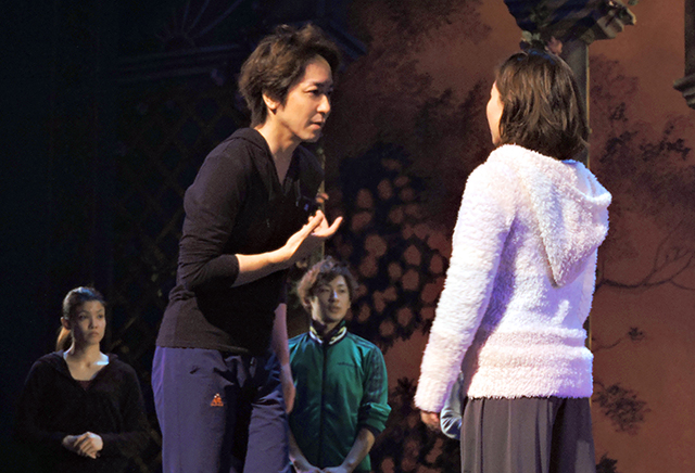  『美女と野獣』仙台公演、フィナーレに向け「千秋楽特別カーテンコール」稽古中！