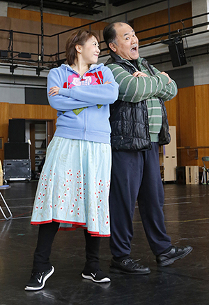 愛と魔法の物語、いよいよ福岡へ！－－『美女と野獣』稽古が進行中