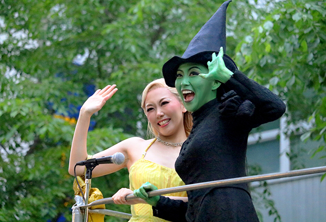 札幌・ＹＯＳＡＫＯＩソーラン祭りに『ウィキッド』が登場しました！