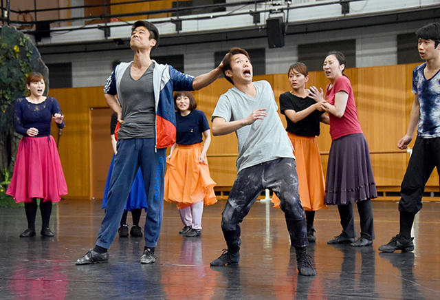 『王様の耳はロバの耳』全国公演に向けた稽古が進んでいます