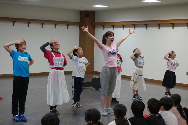 『サウンド・オブ・ミュージック』札幌公演 マリア役候補・平田愛咲が札幌でPR活動を行いました
