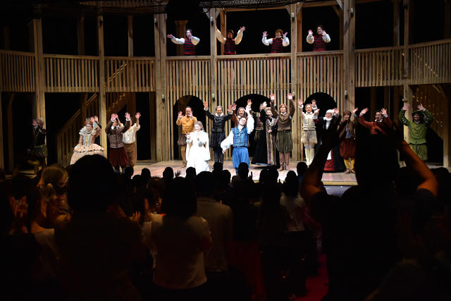 鳴りやまない喝采に包まれて――『恋におちたシェイクスピア』東京公演が千秋楽を迎えました