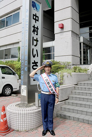 『ノートルダムの鐘』出演キャストが、一日警察署長に就任しました