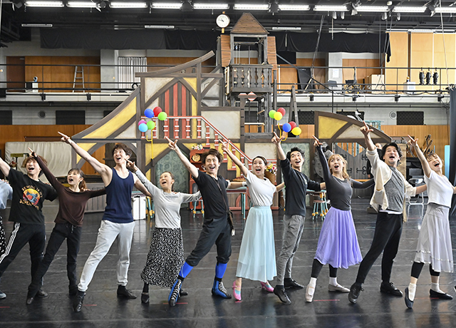 人間になりたがった猫 東京公演に向けて 稽古が進んでいます 最新ニュース 劇団四季