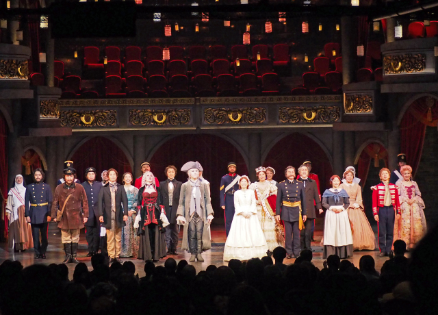 『ゴースト＆レディ』大阪公演初日カーテンコールの様子