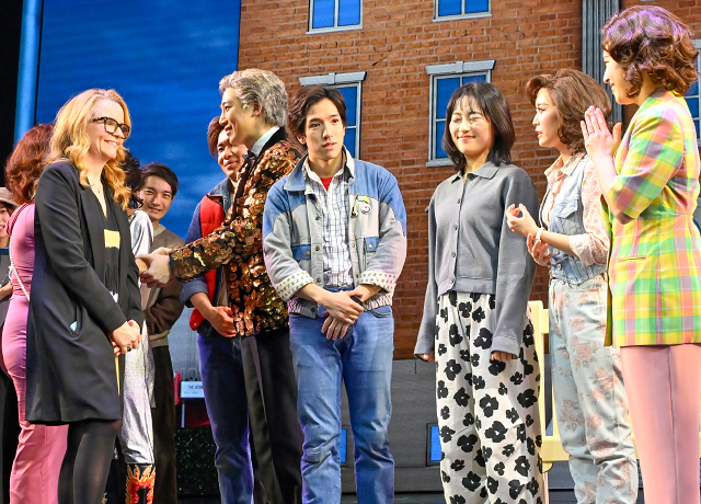 終演後にはカンパニーとの交流のひと時が