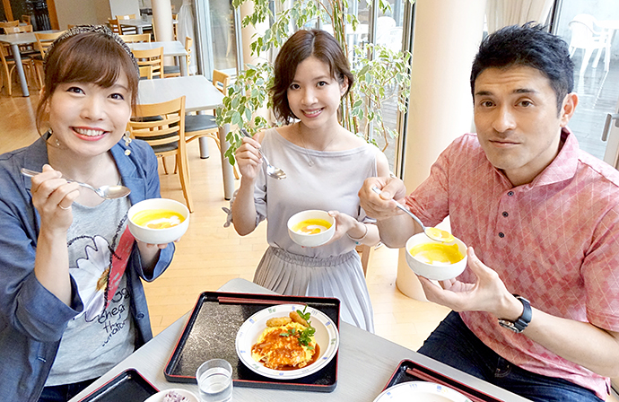 劇団四季の食堂 Twitter企画 アルプごはん ディズニーミュージカル 美女と野獣 より 野菜ポタージュ を実食 最新ニュース 更新情報